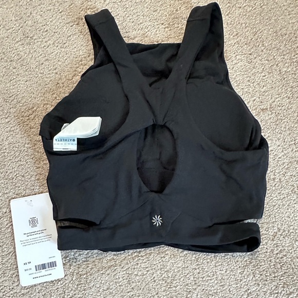 ATHLETA Conscious Cut Out Crop Tank - Picture 4 of 4